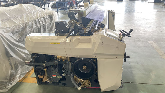 เครื่องทอผ้าทอผ้า Water Jet Loom 1000RPM ความเร็วสูงที่ใช้สำหรับการทอผ้า