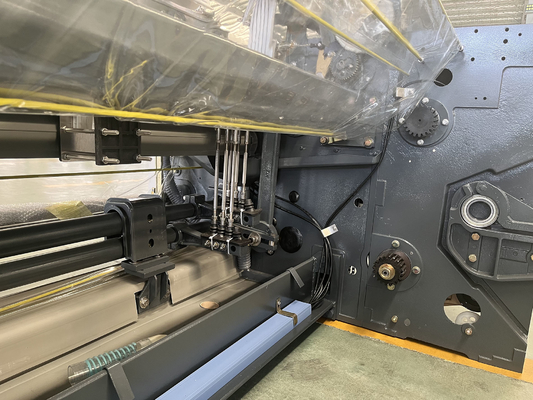 ISO Water Jet Loom Machine Dobby Shedding หัวฉีดคู่ Shuttleless Loom Machine
