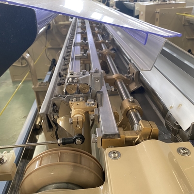 เครื่องทอผ้าโพลีเอสเตอร์ Water Jet Loom 3.0m 1000 RPM ผ้าทอผ้าอิเล็กทรอนิกส์