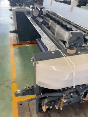 เครื่องทอผ้า สภาพใหม่ 822 รุ่น ผ้าโพลีเอสเตอร์ กี่ทอผ้าอัตโนมัติ Water Jet Loom