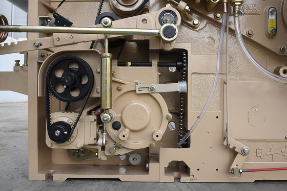เครื่องทอผ้า Shuttleless ขนาด 190 ซม. Dobby 1000 RPM Water Jet Weaving Loom