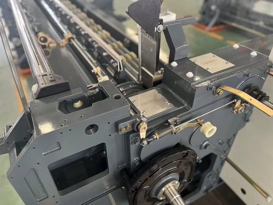 881 Series ยี่ห้อใหม่ Shuttleless Waterjet เครื่องทอผ้าสำหรับขาย