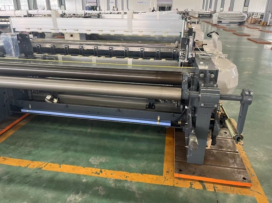 700 RPM Air Jet Looms ผ้าใยแก้วหัวฉีดเดี่ยว Air Jet Weaving Machine