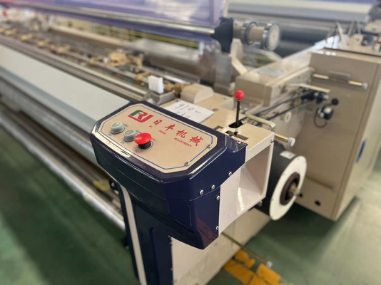 เครื่องทอผ้าอิเลคทรอนิคส์ 170 ซม. หัวฉีดคู่ Air Jet Loom Machine