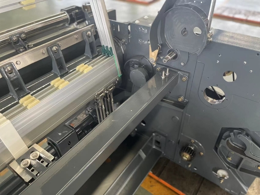 เครื่องทอผ้า Double Beam สิ่งทอ Water Jet Sulzer 1000RPM Speed